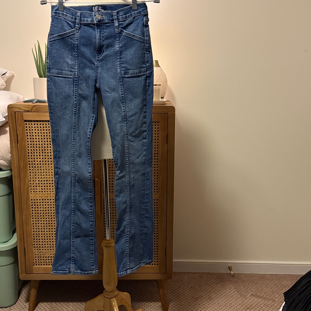👖 GAP Denim Universal Baby Boot Jeans - Size 4 / 27R